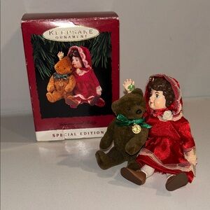 Julianne and Teddy 1993 - Hallmark Keepsake Ornament